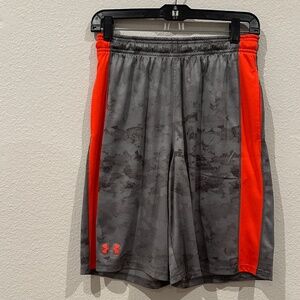 Under Armour Grey Camo Athletic Shorts SM/P
